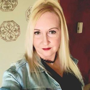 Meet your Posher, Kerry